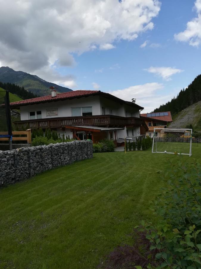 Appartementhaus Gleirscher Neustift im Stubaital
